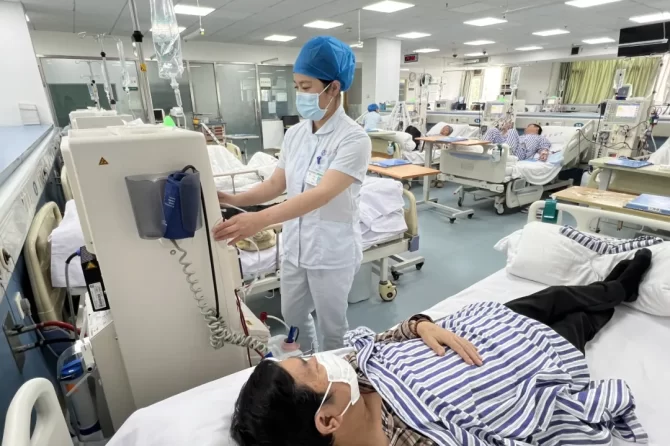 心中有爱 生命相托 | 北京王府中西医结合医院透析室守护健康永不停“析”！